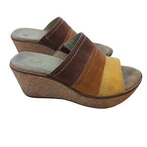 Clarks Artisan Brown Yellow Nubuck Aisley Lily Platform Wedge Sandals Size 7